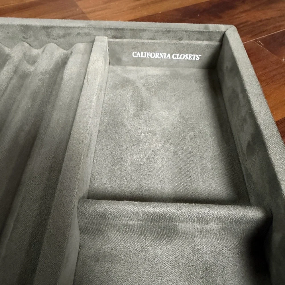 California Closet Jewelry Suede Gray Drawer Organizer Liner